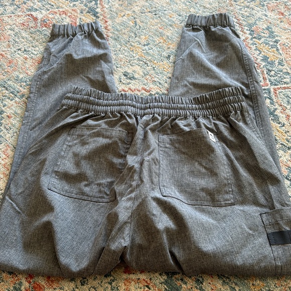 wonderwink renew womens modern fit grey heather jogger scrub pants - Picture 3 of 4
